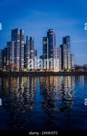 New housing developments comprising modern high-rise towers on Albert Embankment, Vauxhall, London, England, UK Stock Photo