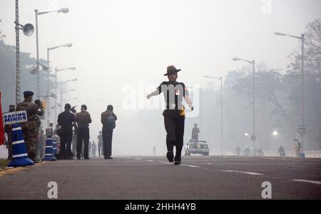Kolkata, India. 21st Jan, 2022. (1/21/2022) The rehearsals were going on for Republic Day Parade. This parade was done in Covid pandemic situation.Republic day in India is celebrated on January 26 every year. This year, the country will be celebrating its 73rd Republic Day Constitution of India was adopted in 1950 after attaining Independence on 15 August 1947. (Photo by Rahul Sadhukhan/Pacific Press/Sipa USA) Credit: Sipa USA/Alamy Live News Stock Photo