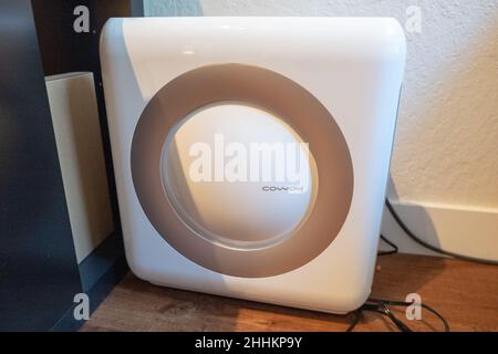 Coway Mighty HEPA air purifier in domestic room, Lafayette, California, September 15, 2021. Stock Photo