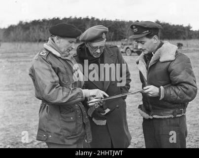 FIELD MARSHAL MONTGOMERY TOURS WESTERN FRONT IN GERMANY - Original ...