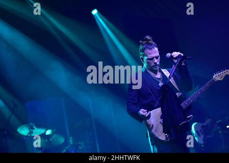 Naples, Italy. 25th Jan, 2022. Enrico Nigiotti Italian singer performs live at Casa della Musica with his Theater Tour 2022. (Photo by Paola Visone/Pacific Press) Credit: Pacific Press Media Production Corp./Alamy Live News Stock Photo