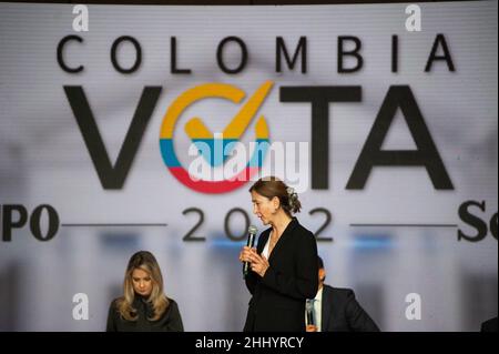 French-Colombian politician and candidate for Colombia's presidency for the political coalition 'Coalicion de la Esperanza' Ingrid Betancourt speaks d Stock Photo