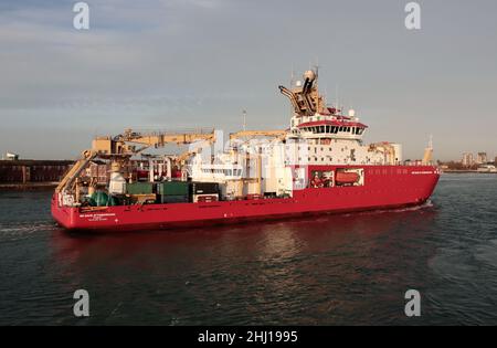 The polar research vessel RRS SIR DAVID ATTENBOROUGH makes its first visit to the Naval Base Stock Photo