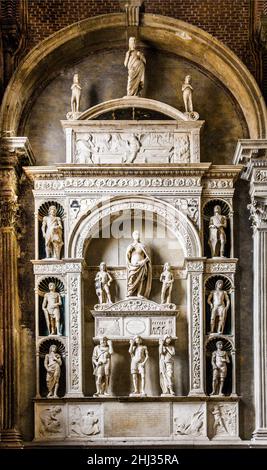 Tomb of Doge Pietro Mocenigo by Pietro Lombardo, Santi Giovanni e Paolo, preferred burial church of the Doges as well as numerous noble families Stock Photo