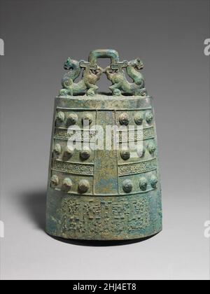 A bronze bell (zhong) from the Zhou dynasty in China, dating from 1000 ...