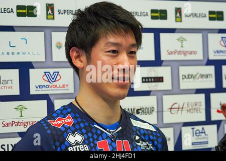 Arena di Monza, Monza, Italy, January 26, 2022, Yuki Ishikawa (Allianz Powervolley Milano)   during  Vero Volley Monza vs Allianz Milano - Volleyball Italian Serie A Men Superleague Championship Stock Photo