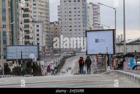 Gaza, Palestine. 26th Jan, 2022. A general view of Gaza City as regional winter storm 'Elpis' begins in Gaza after affecting Israel and the Palestinian territories and hitting Turkey and Greece. Credit: SOPA Images Limited/Alamy Live News Stock Photo