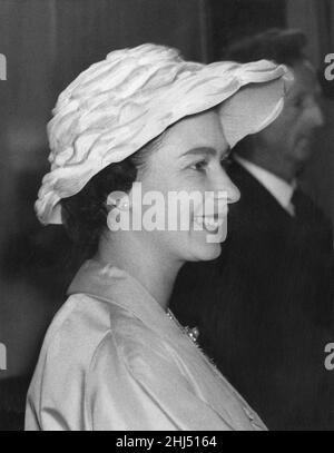 Queen Elizabeth II pictured during two day visit to the welsh capital, Cardiff, Wales, Friday 5th August 1960. Out Picture Shows ... The Queen at train station. Stock Photo