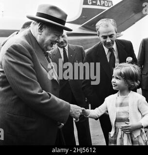 Winston Churchill pictured at London airport on his return home from the United States of America.12th May 1959. Stock Photo