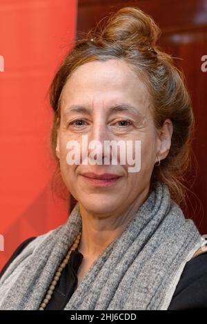 Bremen, Germany. 24th Jan, 2022. Writer Judith Hermann, winner of the 2022 Bremen Prize for Literature. Born in Berlin in 1979, the author received the prize for her novel 'Daheim' (S. Fischer Verlag). Credit: Michael Bahlo/dpa/Alamy Live News Stock Photo