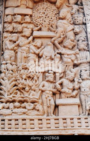 Stupa No 1, West  Gateway, Right Pillar, Inside Panel 1: Enlightenment and Mara's Temptation. World Heritage Site, Sanchi, Madhya Pradesh, India Stock Photo