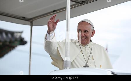 Aug 17, 2014 - Haemi, South Korea : Pope Francis attend with speaks their event closing ceremony during an Asian Youths Day at the castle in Haemi, South Korea. Pope Francis wraps up his five-day visit to South Korea on Monday with a Mass for peace and reconciliation. Stock Photo