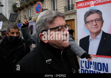 20000 people marched between bastille and bercy in Paris for this interprofessional demon 2 candidates for the presidential election were present Stock Photo