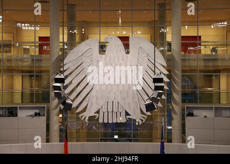 Berlin, Germany, 26th Jan, 2022.The German Federal Minister of Health, Dr. Karl Lauterbach, SPD, during his speech in the Bundestag debate on the intr Stock Photo