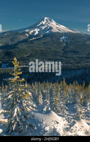 Majestic View of Mount Hood as seen during a winter sunset taken from  the Mount Hood National Forest in Oregon during winter Stock Photo