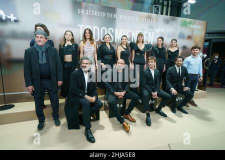 Madrid, Spain. 27th Jan, 2022. Series team attend the 'Todos Mienten' premiere at the Capitol cinema. (Photo by Atilano garcia/SOPA Images/Sipa USA) Credit: Sipa USA/Alamy Live News Stock Photo