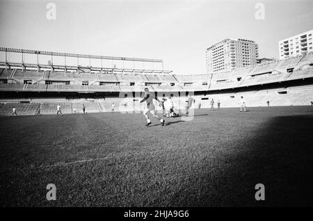 Behind the scenes at Real Madrid Football Club, Santiago Bernabeu Stadium, Madrid, Spain, 24th May 1964. Three days prior to European Cup Final v Inter Milan. Pictured, training session Stock Photo