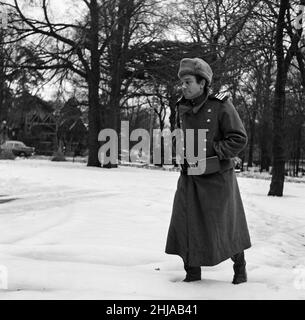 Albert Finney on the set of 'The Victors' at Shepperton Studios. Albert Finney is donating his salary to the actors orphanage. In the film he plays the part of a Russian soldier in Berlin and is going to learn Russian. 7th January 1963. Stock Photo