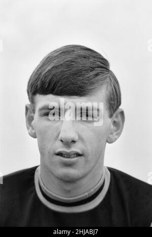 West Ham United report for pre season training and photocall. Martin Peters 1st August 1964. Stock Photo