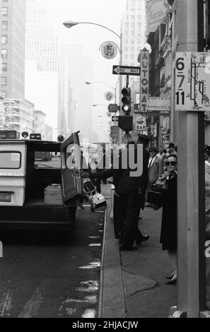 New York Scenes, Thursday 15th October 1964. Stock Photo