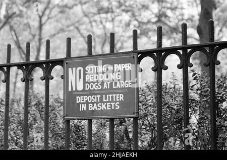 New York Scenes, Thursday 15th October 1964. Stock Photo