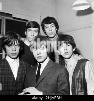 ROLLING STONES in 1963 on the London Embankment. From l: Mick, Brian ...