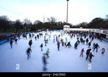 Ice rink, Planten un Blomen, Hamburg, Germany Stock Photo - Alamy
