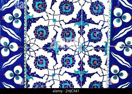 Blue floral pattern ancient tiles, Ottoman artifacts from the 15th century in Topkapi Palace, Istanbul. Stock Photo