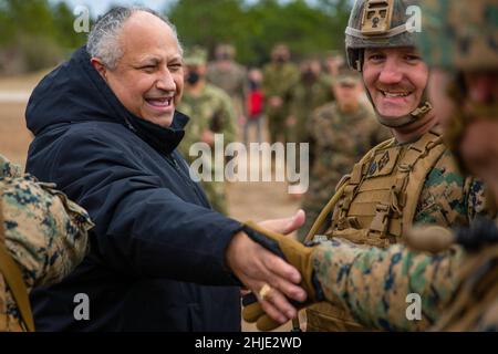 Camp Lejeune, United States. 28th Jan, 2022. U.S. Secretary of the Navy Carlos Del Toro greets the Marines of 1st Battalion, 6th Marine Regiment, 2d Marine Division, during a visit to the live fire range with the II Marine Expeditionary Force, January 28, 2022 at Camp Lejeune, North Carolina. Credit: LCpl. Ryan Ramsammy/US Marines/Alamy Live News