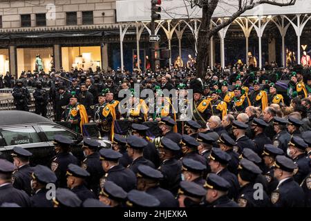 New York, New York, USA. 28th Jan, 2022. Thousands of police officers gathered inside and outside St. Patrick's Cathedral for Jason Rivera funeral. The 22-year-old Rivera was killed when he and fellow NYPD officer, Wilbert Mora, responded to a domestic incident in Harlem on January 21. Rivera was posthumously promoted Friday from officer to detective first-grade. (Credit Image: © Lev Radin/Pacific Press via ZUMA Press Wire) Stock Photo