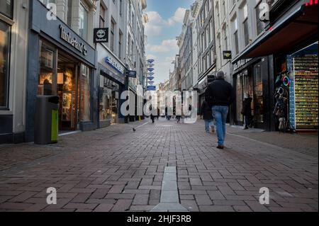 People Walking At The Kalverstraat Street At Amsterdam The Netherlands 28-1-2022 Stock Photo