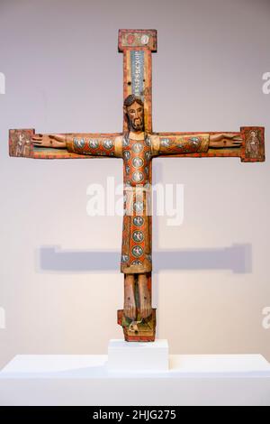 Anonymous Catalan, Majesty of Christ on the cross, Carved and polychrome wood, Late 12th century, Museo de Bellas Artes, Bilbao, Spain Stock Photo