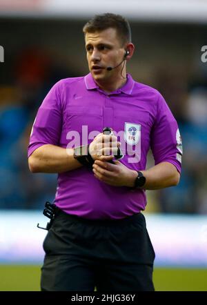 London, UK. 29th Jan, 2022. LONDON, United Kingdom, JANUARY 29: Referee Loshua Smithduring The Sky Bet Championship between Millwall and West Bromwich Albion at The Den Stadium, London on 29th January 2022 Credit: Action Foto Sport/Alamy Live News Stock Photo