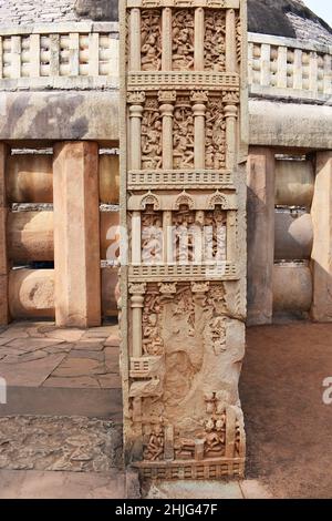 Stupa No 1, East Gateway,  Right  Pillar, Front Face: The whole face depicts the six heavens as per the Buddhist tradition. The Great Stupa, World Her Stock Photo