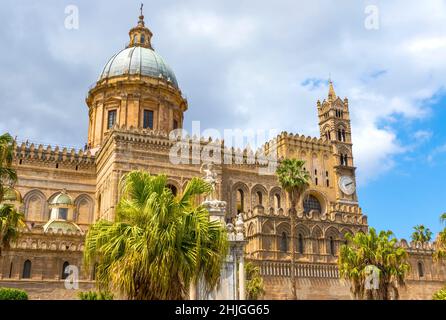 Facade view of Palermo Cathedral (Metropolitan Cathedral of the Assumption of Virgin Mary), located in Palermo, Sicily, Italy. UNESCO World Heritage S Stock Photo