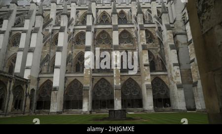 Close-up of the small fountain in front of the Westminster Abbey. It is a large, mainly Gothic abbey church in the City of Westminster, London Stock Photo