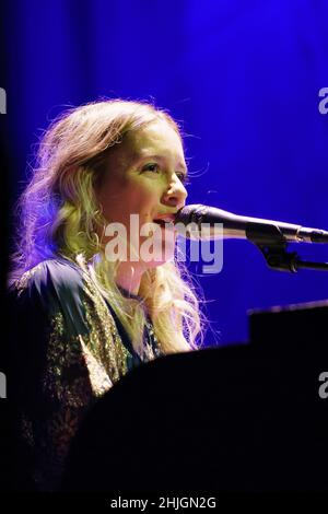 Madrid, Spain. 29th Jan, 2022. Singer Carolina de Juan from the Morgan group performs during the INVERFEST festival at the Circo Price in Madrid. Credit: SOPA Images Limited/Alamy Live News Stock Photo