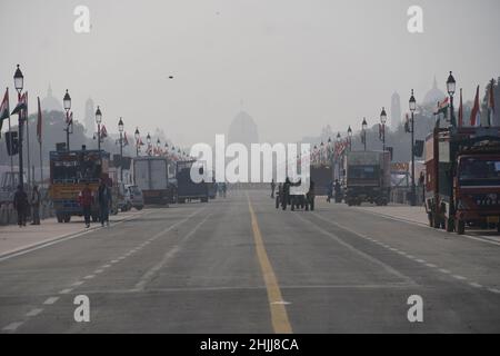 Delhi, India. View of the main thoroughfare, Rajpath, between the Houses of Parliament and India Gate (as seen on the horizon) on a bright sunny morni Stock Photo