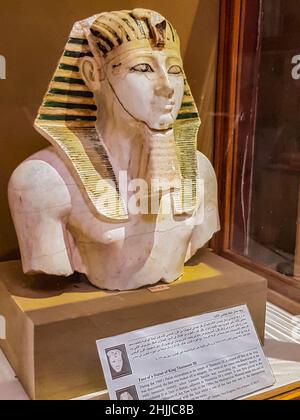 Cairo, Egypt - December 17, 2021: Statue of King Tuthmosis III from Egyptian Museum in Cairo, Egypt. It is founded at 1902 and have more than 120.000 Stock Photo