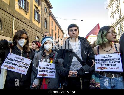 Rome, Italy. 29th Jan, 2022. Demonstration against all evictions, foreclosures and the announced evictions that would leave hundreds of people and families on the street. (Photo by Patrizia Cortellessa/Pacific Press/Sipa USA) Credit: Sipa USA/Alamy Live News Stock Photo