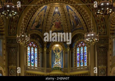 Bangkok, Thailand - Feb 2, 2020 : The Interior Architecture Of The Assumption Cathedral Bangkok or Assumption Cathedral. The Roman Catholic Church of Stock Photo