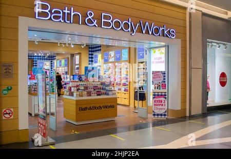 "Bath and Body Works" shelves with products Stock Photo - Alamy