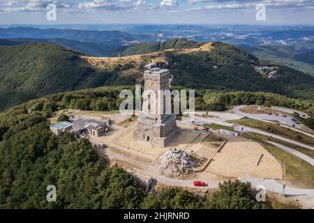 Drone view of Monument of Freedom dedicated to Battle of Shipka Pass on Stoletov peak on Shipka Pass in Balkan Mountains range, Bulgaria Stock Photo