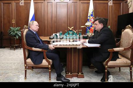 Moscow, Russia. 31st Jan, 2022. Russian President Vladimir Putin holds a face-to-face meeting with the Justice Minister Konstantin Chuychenko at the Kremlin, January 31, 2022 in Moscow, Russia. Credit: Mikhail Metzel/Kremlin Pool/Alamy Live News Stock Photo