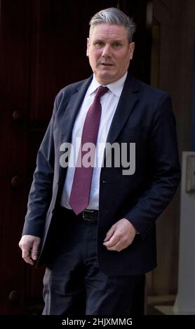 London, UK. 01st Feb, 2022. Labour leader KEIR STARMER seen in Westminster after media interviews. PM Boris Johnson has been accused of a series of breaches of lockdown rules, with some MPs calling for his resignation. Photo credit: Ben Cawthra/Sipa USA **NO UK SALES** Credit: Sipa USA/Alamy Live News Stock Photo