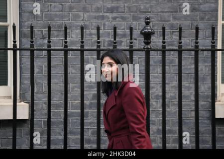 London, UK. 1st Feb, 2022. Attorney General Suella Braverman arrives for the weekly Cabinet Meeting at No 10 Downing Street. Stock Photo