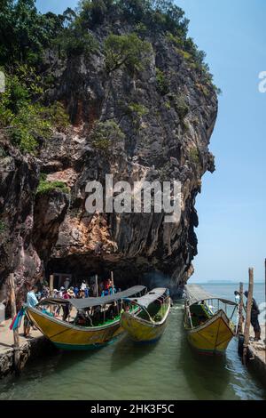 James Bond Island, featured in the film 'The Man with the Golden Gun', Phang Nga Bay, Thailand. Stock Photo