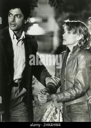 Actors Jeff Goldblum and Michelle Pfeiffer in the movie Into The Night, USA 1985 Stock Photo