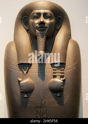 This beautiful and refined carving is from the Black siltstone lid of the sarcophagus of Sasobek, northern vizier of Egypt during the reign of Psamtek Stock Photo