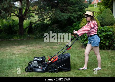 Parkside cheap petrol lawnmower